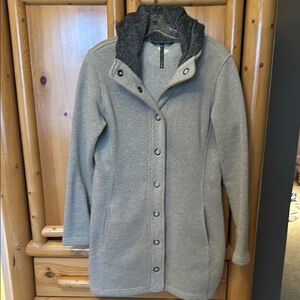 Kuhl Born in the Mountains Women's Gray/tan  Button-Up Coat